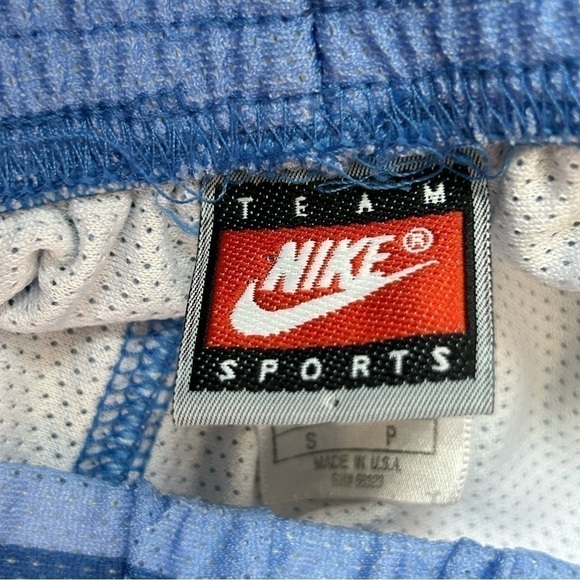 Rare Vintage UNC Tarheels Nike Original Jersey Shorts - Picture 5 of 6